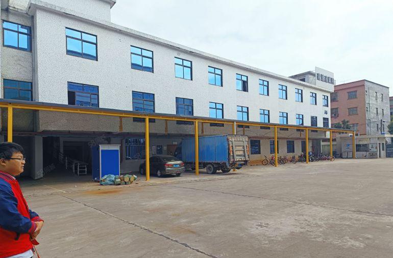 企石镇厂房3楼精装修车间1500平米地坪漆现成办公室低价出租