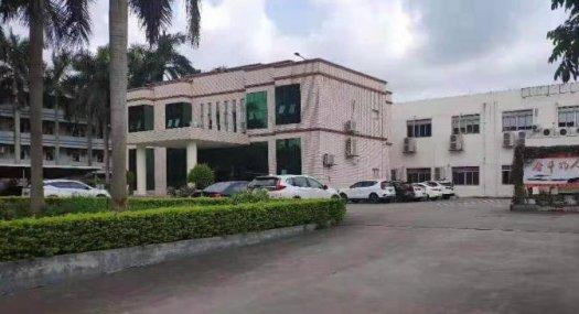 塘厦镇清湖头标准一楼厂房带牛角5.5米高出租1500平空地大