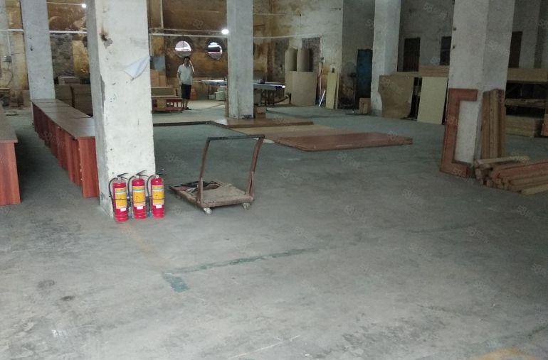 望牛墩原房东2层厂房800平方，有现成办公室，精装车间