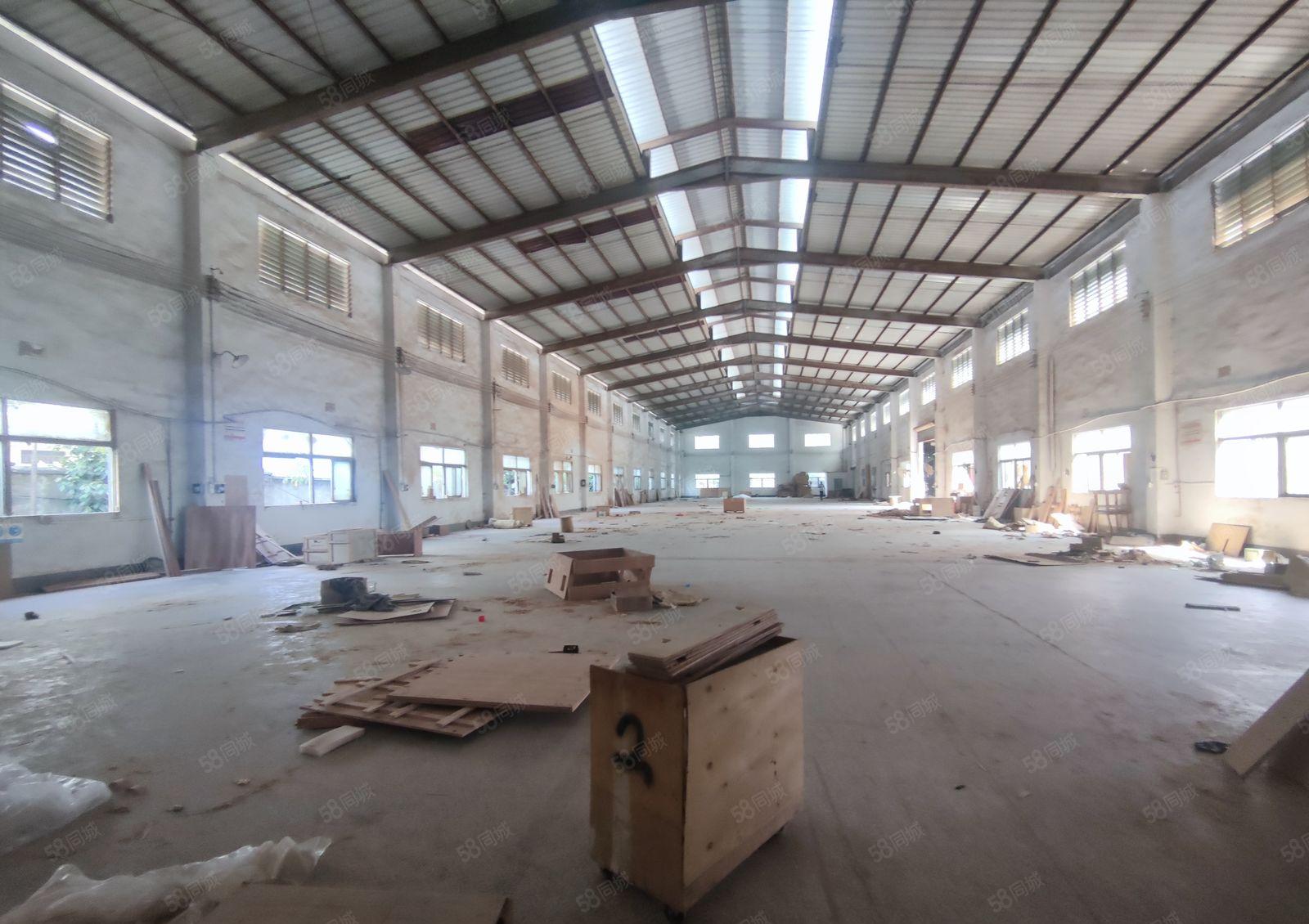 望牛墩镇高速出口环城北路附近村委独门独院厂房出租3900方