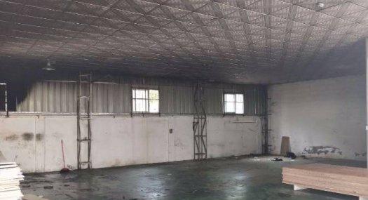 凤岗凤德岭出租小面积5.5米高钢构300，空地超大