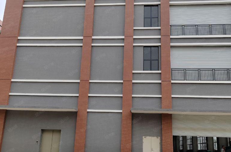 洪梅工业园区独栋厂房3600平方出租，可以按层分租，实际面积