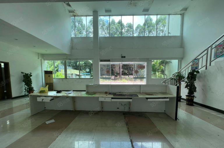 洪梅镇12米独门独院钢构厂房带牛角现成办公室装修主线到车间