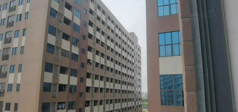 无尘车间750加750平，办公300平，无公摊低价出租2楼，