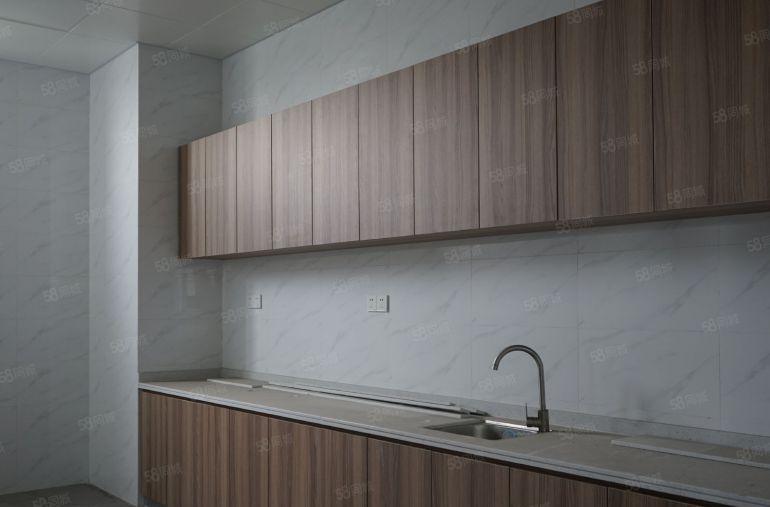 原房东直租，综合价格11元平方，来了就能租