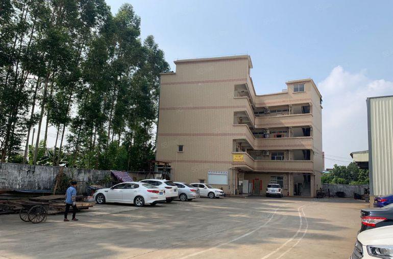 谢岗曹乐原房东重工业单一层有牛角航车空地大交通方便水电齐全