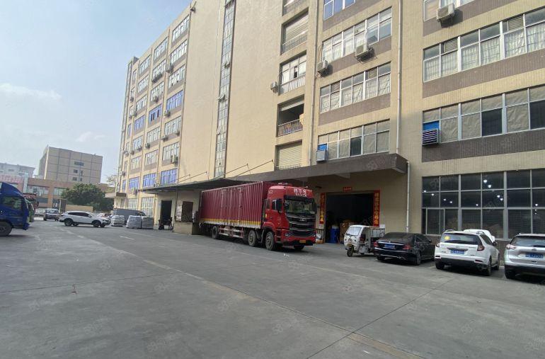 谢岗原房东10元500平起分18000平无公摊厂房仓库出租