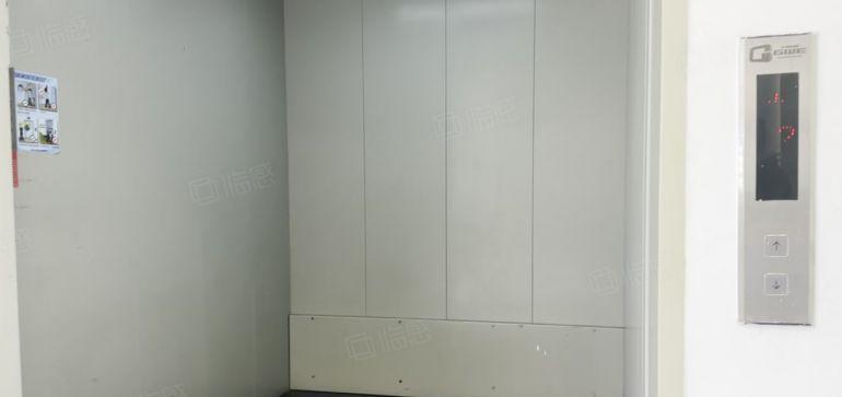 谢岗镇一手原房东新建厂房单层面积2000平方带无尘车间可分租