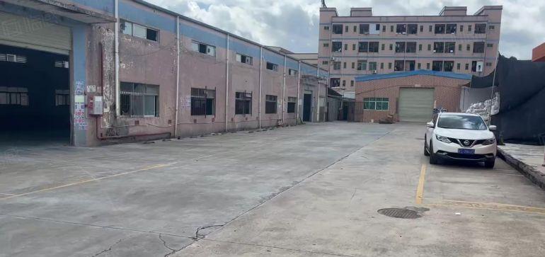 谢岗镇厂房出租单层2000平方原房东水电齐全空地大停车方便