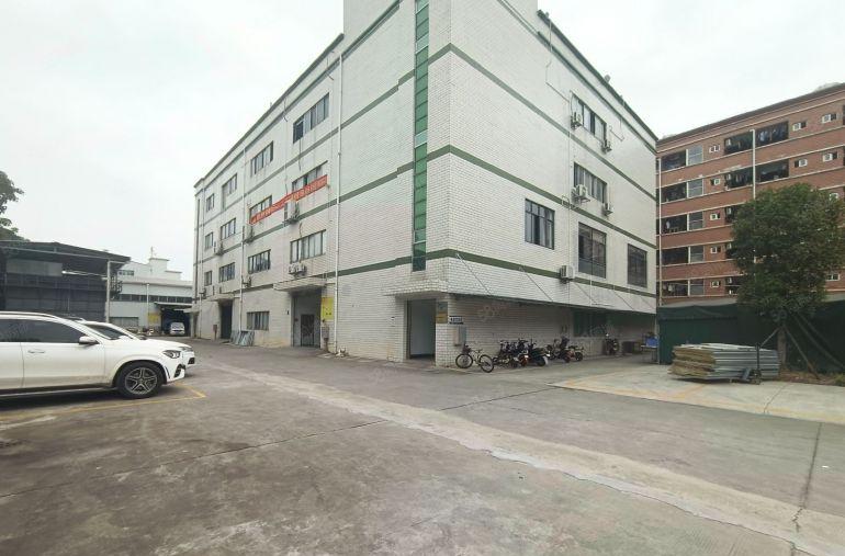 谢岗镇原房东标准厂房出租小面积楼上现成装修办公室水电齐全