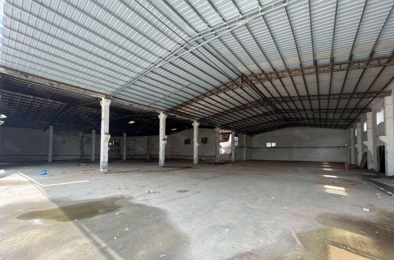 谢岗新出靠山独院3000平厂房出租适合五金喷粉玻璃家居小污染