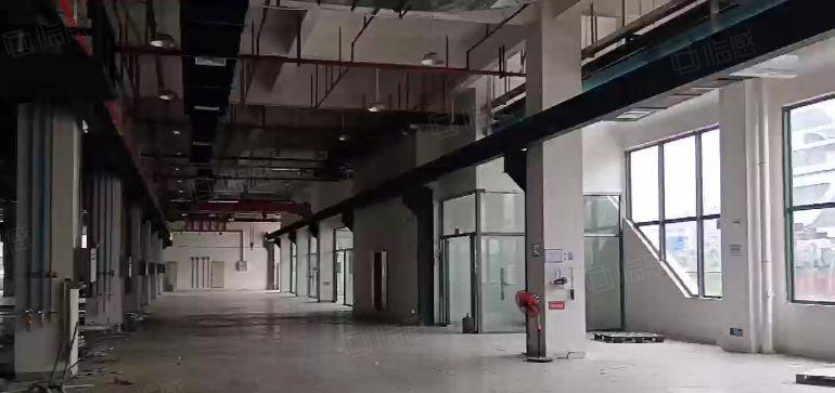 低价深圳临近东莞原房东厂房6000平500起分，现成办公室