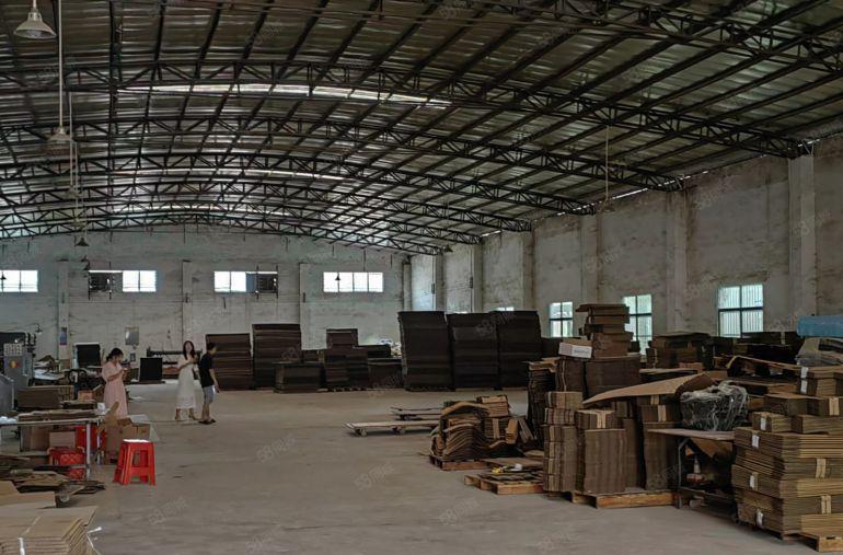 东莞市周边原房东独院厂房2280平，租金8元