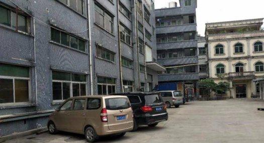 只租13块每平 凤岗油甘铺天桥附近出租楼上厂房700平