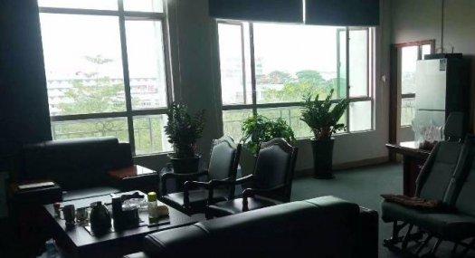 塘厦镇楼上无尘车间豪华装修办公室水电齐全500平方