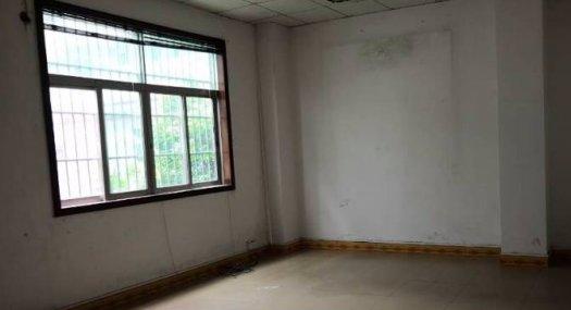 凤岗竹尾田一楼高4.8米 刷地坪漆厂房出租720平