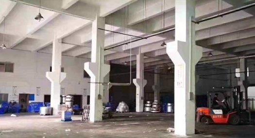 清溪谢坑独院厂房出租一楼8米高带牛角2000平空地大