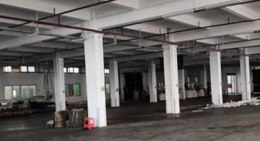 凤岗五联原房东独门独院 电630千瓦厂房出租5000平