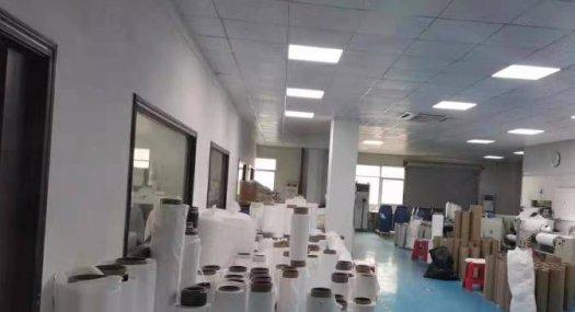 凤岗官井头洁净车间出租3500平带装修办公室地坪漆