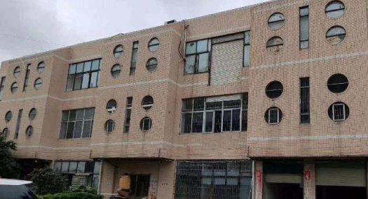 凤岗凤德岭出租楼上二三楼适合电子行业厂房3000平，可分租