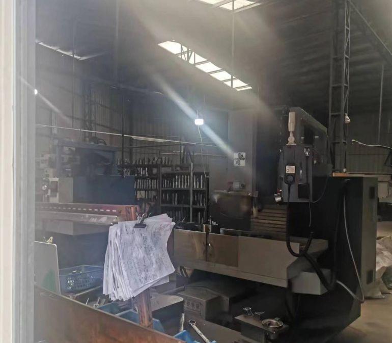 300平厂房，宿舍也有出租按需