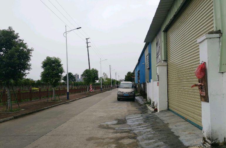东莞企石博厦自建厂房，2层500，平交通方便，配工业用电。