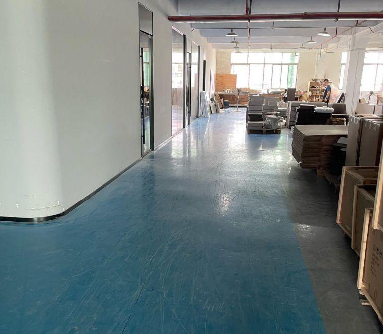 全新装修刚装好一年，有环评，喷漆房环保设备全新