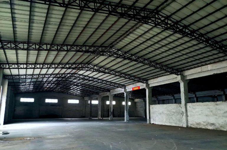 单一层带牛角独院