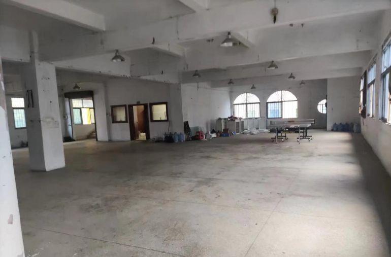 道滘镇区10元1㎡带院子三楼可看房有宿舍