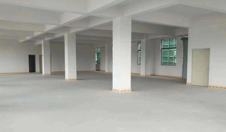 常平东站出口，地理位置优越，环境优美