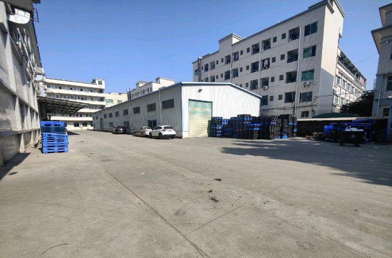 清溪镇莲塘路从莞深高速出口原房东厂房出租