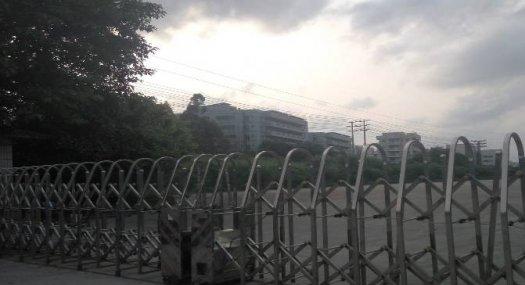 东莞市塘厦镇７０００平方米独院仓库出租