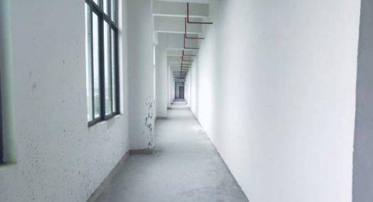 凤岗竹尾田清溪路口附近出租楼上厂房1600平可分租