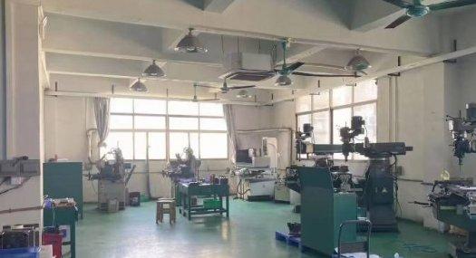 长安沙头二楼厂房出租680平方 带现成办公室 主线