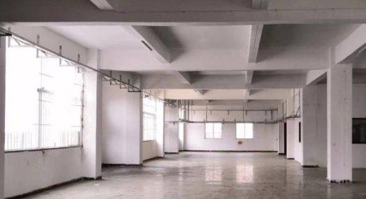 凤岗凤德岭楼上价格便宜水电齐全厂房出租800平电按需