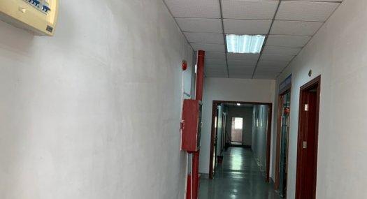 东莞东城区环城东路桑园段振兴东路1号华业科技2600㎡ 厂房租售层高4.8米 跨度35米 独院