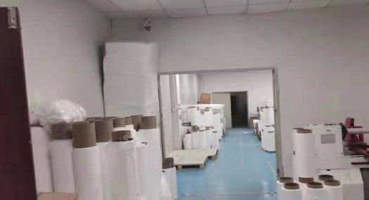 凤岗官井头洁净车间出租3500平带装修办公室地坪漆