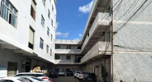 凤岗五联出租楼上小面积厂房400平适合小加工电子