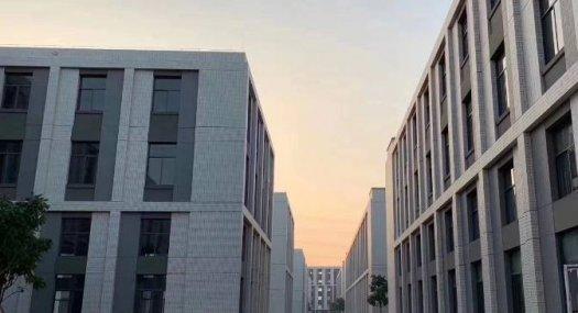 三水一环边上标准厂房，现房发售，配套蒸汽天然气水处理（政府招商）