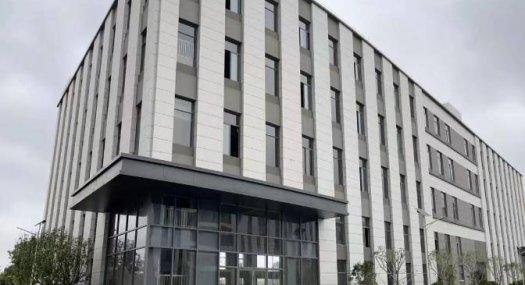 佛山禅城 禅港路3000㎡ 框架厂房出售层高6米 配电210KVA 院天车3吨 可环评