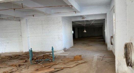 佛山顺德 工业大道14300㎡ 厂房租售层高4米 配电380KVA 可分租