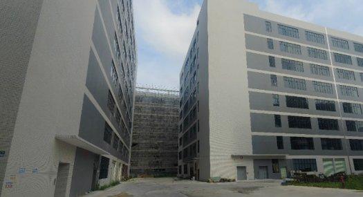 广州从化 太平，厂房45600㎡ 砖混厂房租售层高6米 配电3200KVA 独院 有燃气 可环评 可分租