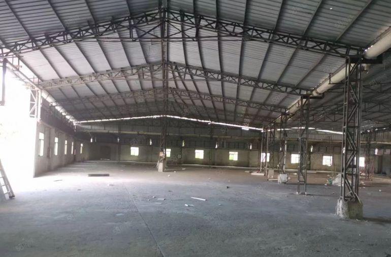 三栋新出 独院单一层2500平方钢构租金15 空地3000平