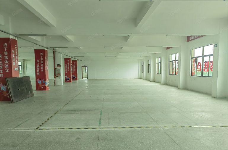 现成装修！形象良好！惠城区江北园区厂房3楼1000平低价出租