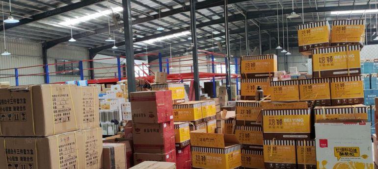 小金口新出滴水8米钢结构厂房电500千瓦厂房方正价格便宜