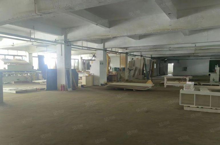 13块小金口青塘工业园一楼1300平方标准厂房出租