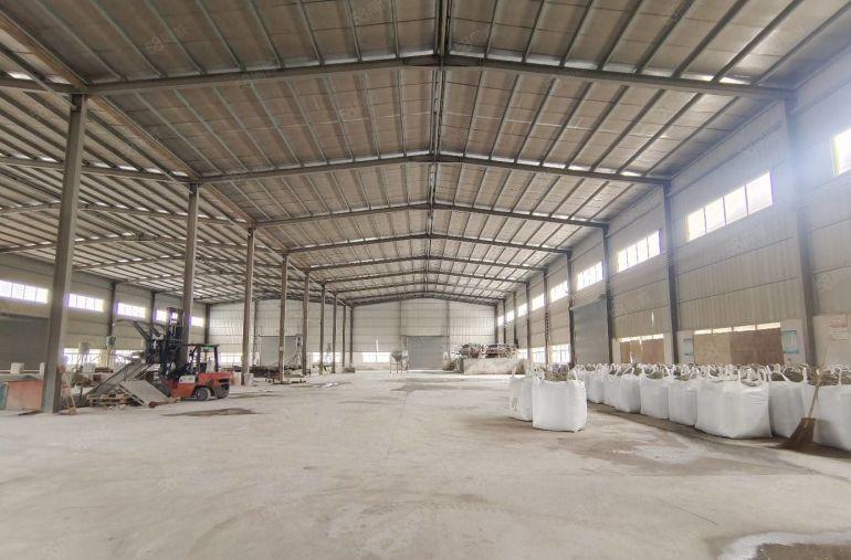 水口东江10米高3500平独院，租金实惠，空地大，电按需，