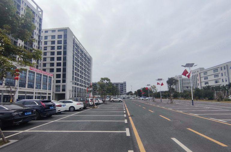 10元原房东带装修！三栋数码园大小可分租高档厂房出租！