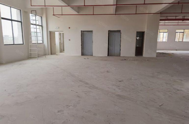 三栋新出全新标准厂房一万平方，形象非常好