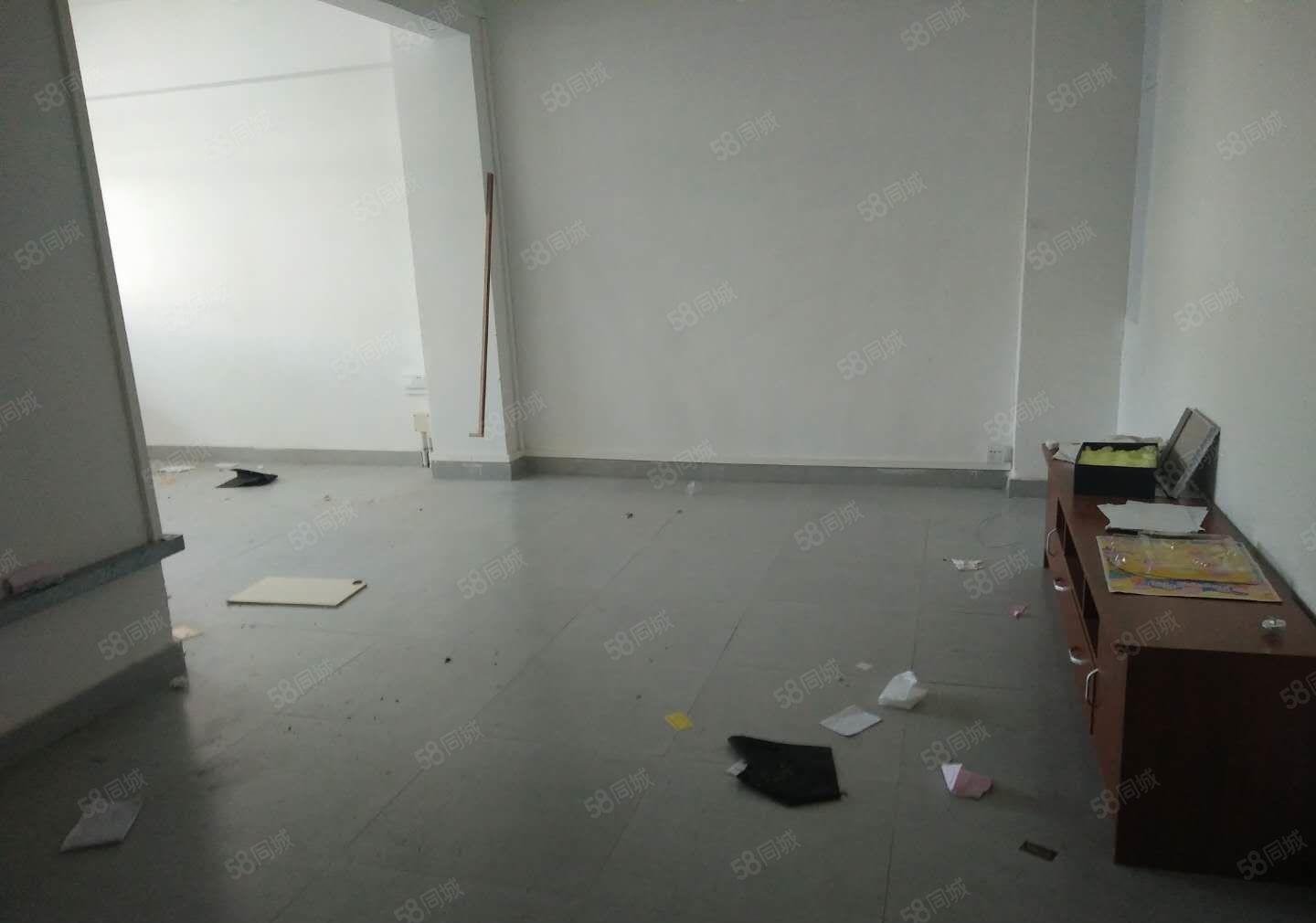 小金口大树岭独院标准厂房1300平米  单一个独院